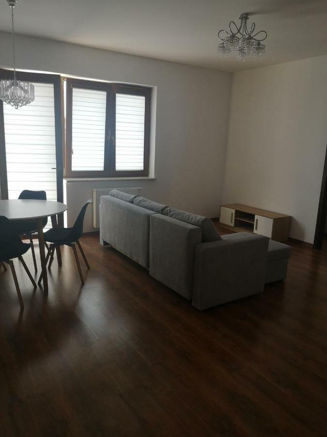 Апартаменти Apartament Przy Aquaparku Радом Екстер'єр фото