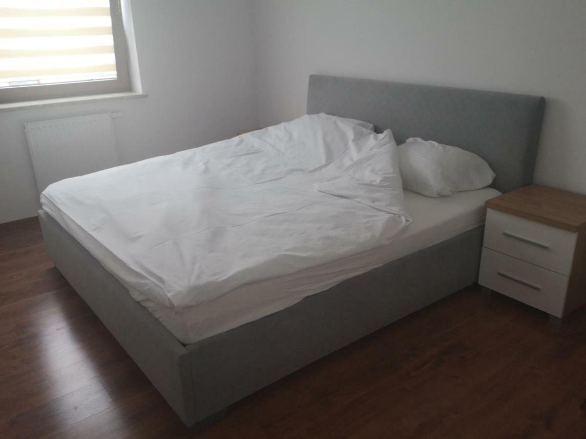 Апартаменти Apartament Przy Aquaparku Радом Екстер'єр фото