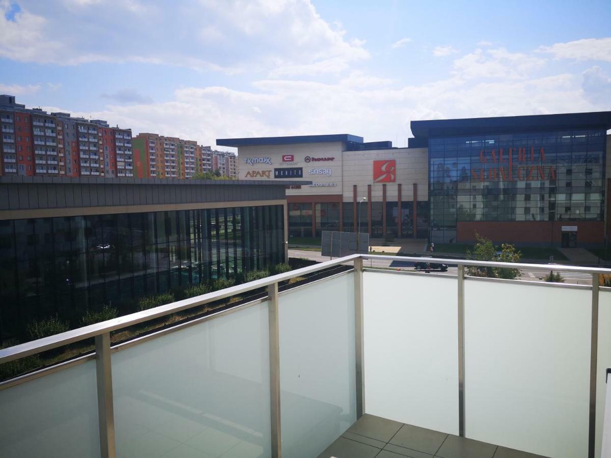 Апартаменти Apartament Przy Aquaparku Радом Екстер'єр фото